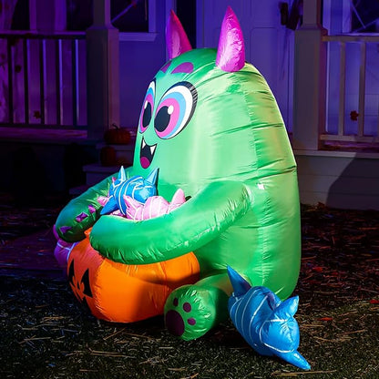 Joiedomi 5 Ft Long Cute Halloween Inflatables Monster with Candies Outdoor Decorations, Blow Up Monster with Build-in LEDs Halloween Inflatables for Indoor, Outdoor, Yard, Garden, Lawn Decorations