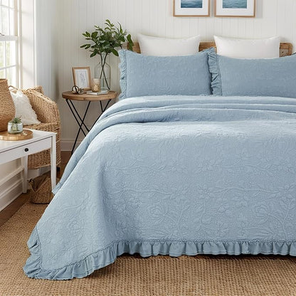 Brandream Queen Size Quilt Set Cotton Shabby Chic Bedding Light Blue Floral and Vine Matelasse Coverlet Set Ruffle Bedspreads 3-Piece