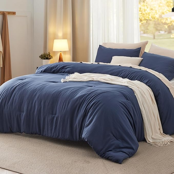 Bedsure Oversized King Size Comforter Set, Navy Soft Prewashed Bedding for All Seasons, 3 Pieces GentleSoft™ Down Alternative Bed Set, 1 Lightweight Comforter (120"x98") and 2 Pillowcases (20"x36")