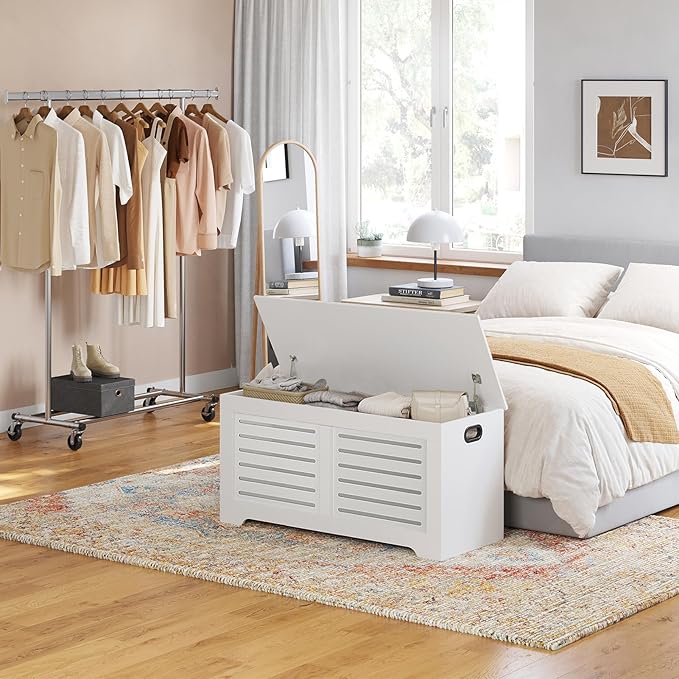 DINZI LVJ Storage Chest, 39.4”Wooden Toy Box with 2 Safety Hinges, Retro Entryway Shoe Storage Bench with Flip-Top, Sturdy Large Storage Trunk for Living Room, Bedroom, Easy Assembly, White
