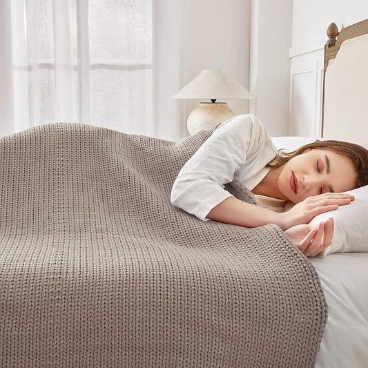 Knitted Weighted Blanket(Beige 50"x75" 20lbs),Home Décor Cooling Throw Blanket for Hot Sleepers,Hand Made Chunky Knit Heavy Blanket for Adults Use on Full Size Bed