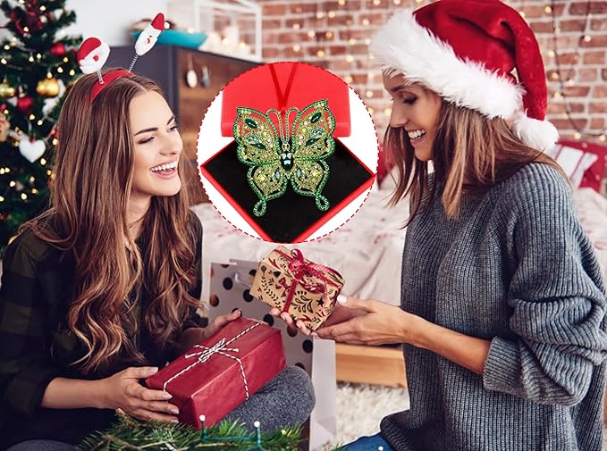 PETCEE Green Butterfly Christmas Ornaments - 2025 Monarch Butterfly Keepsake Christmas Tree Decorations Monarch Hanging Ornaments Gifts for Girl Friend Daughter Sister Mother Granddaughter