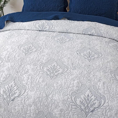 HoneiLife California King Quilt - Oversized King Bedspreads 128x120, 4-Piece Cal King Quilt Sets,Rustic Bedding Sets King Size,Reversible Coverlets Lightweight Bed Cover for All Season Use-Navy