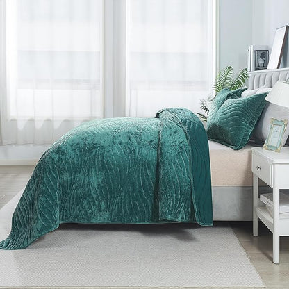 HoneiLife Queen Size Quilt Sets - Velvet Quilt for Queen Beds, Lightweight Bedspreads Solid Coverlets Queen Quilt Bedding Sets 3-Pieces, Blue-Green