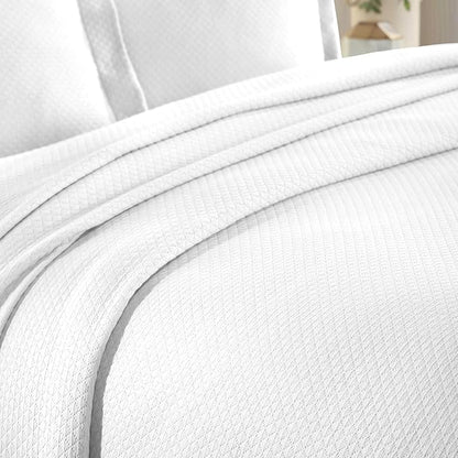 Superior Solitaire Cotton 2 Piece Bedspread Set, Home Bed Decor, Decorative Textured Bed Spread, 1 Pillow Sham, Airy Blanket, Matelasse Coverlet Bedding, All-Season Accent Blanket, Twin, White