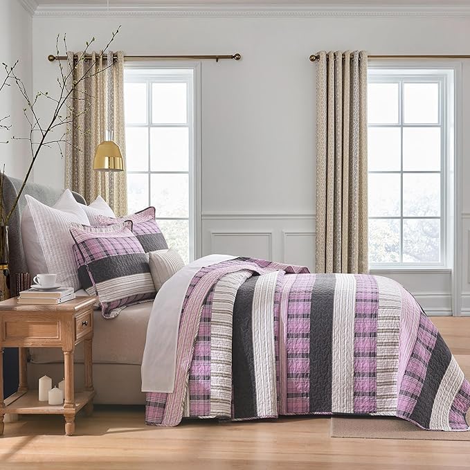 Homzard Queen Comforter Set，Cotton Quilts Queen Size，Pink Black Beige Bedding，Plaid Striped Bedspread，Lightweight Reversible Coverlet All Season 3 Pieces