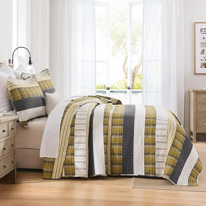 Homzard Queen Comforter Set，Cotton Quilts Queen Size，Amber Green Black Bedding，Plaid Striped Bedspread，Lightweight Reversible Coverlet 3 Pieces