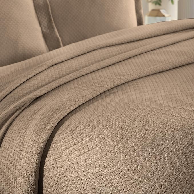 Superior Solitaire Cotton 3 Piece Bedspread Set, Home Bed Decor, Decorative Textured Bed Spread, 2 Pillow Shams, Airy Blanket, Matelasse Coverlet Bedding, All-Season Accent Blanket, Full, Taupe
