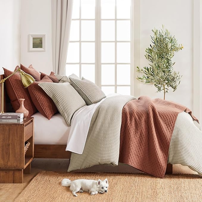 Levtex Home - Cloud Waffle Taupe Comforter Set - Full/Queen Comforter + Two Standard Pillow Cases - Waffle Weave - Taupe - Comforter (90 x 94in.) and Pillow Case (26 x 20in.) - Cotton