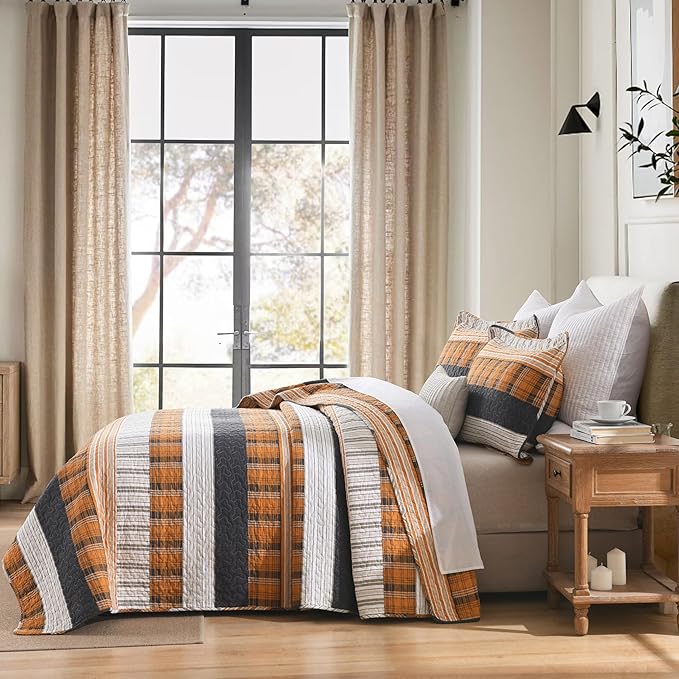 Homzard Queen Comforter Set，Cotton Quilts Queen Size，Caramel Orange Black Bedding，Plaid Striped Bedspread，Lightweight Reversible Bed Set 3 Pieces