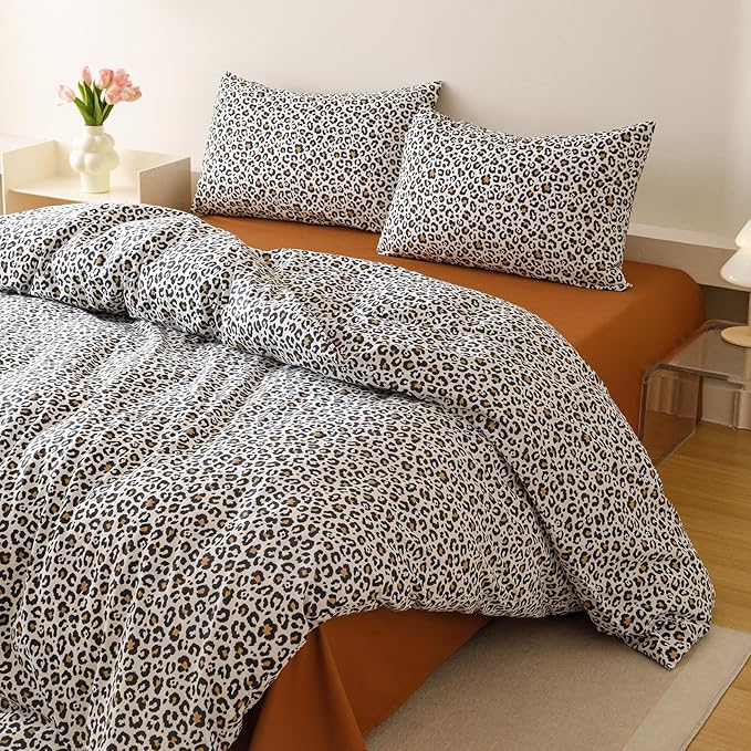 Cottonight Leopard Comforter Set Full Animal Cheetah Print Bedding Set 3 Pieces Leopard Print Comforter Fluffy Soft Bedding Set Kids Teens Full Comforter with 2 Pillowcases