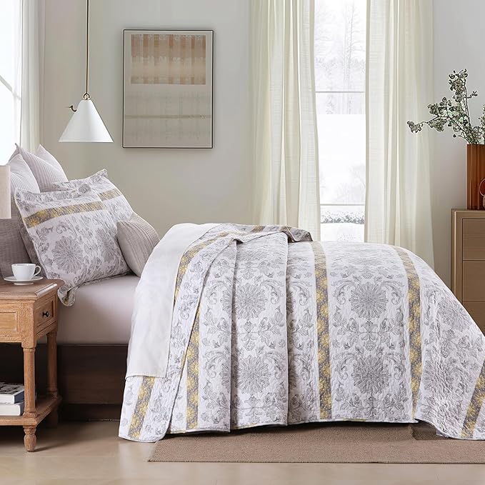 Homzard King Size Quilt - Cotton King Size Comforter Set,Grey Yellow White Striped Bedspread,Paisley Quilt Bedding,Lightweight Bedding with Two Pillow Shams